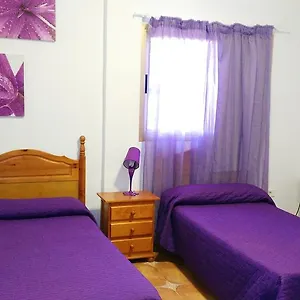 Amparo Hayas Affittacamere